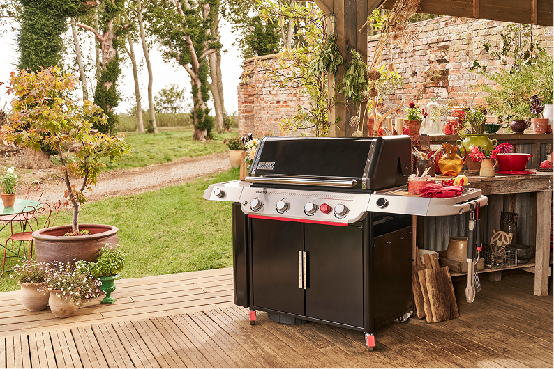 A larger garden/deck – there’s room for a stand-alone grill